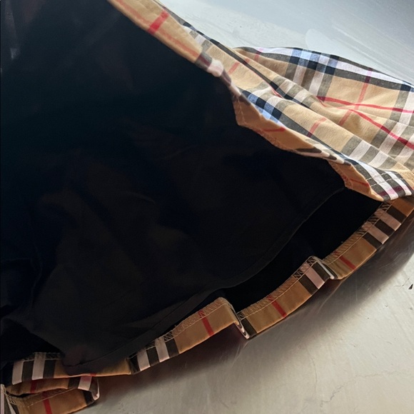 Burberry mini Plaid Pleated Mini Skirt in Tan - Picture 6 of 14